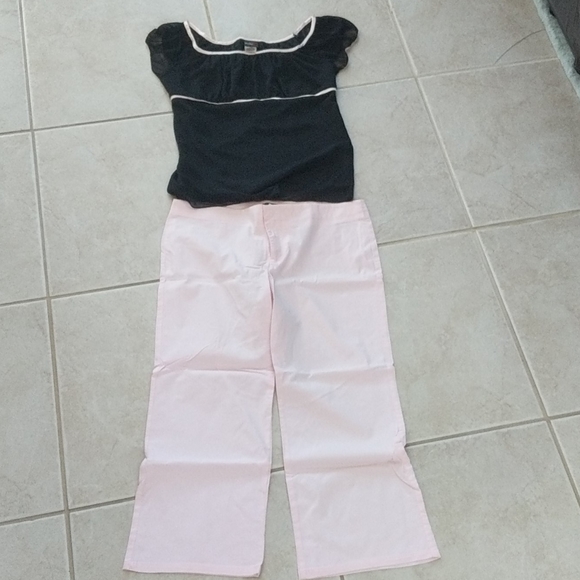 Studio y small pink black top & light pink capri 7 - Picture 1 of 8